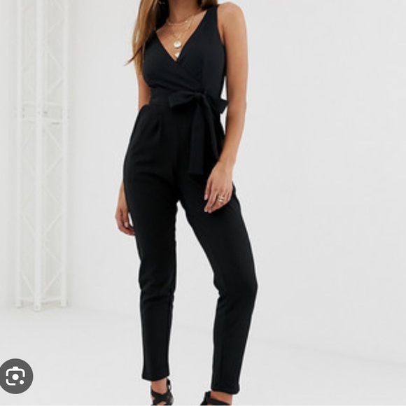 Black Jumpsuit size 2 - Picture 1 of 5